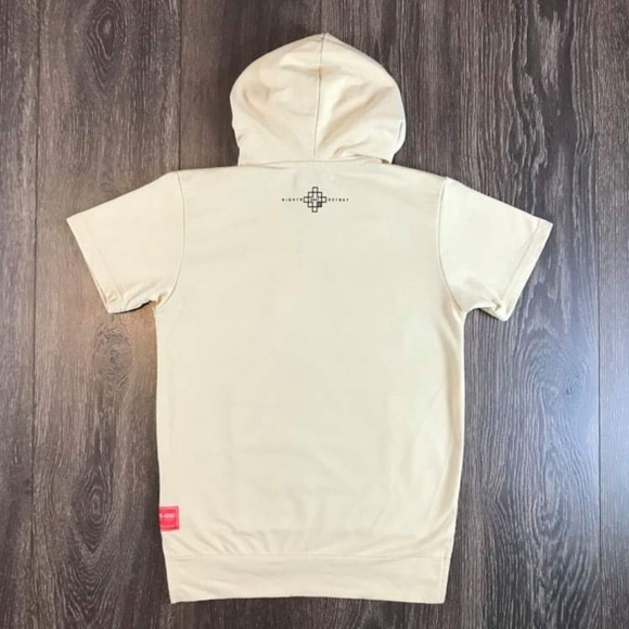 8IGHTH DSTRKT New York Terry Sequin Rose Boys Cream Hoodie Short Sleeve Sz 13-14 - Picture 2 of 5